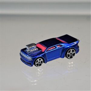 Maisto Whiplash Fresh Metal Die-cast 1:64 Car Blue & Orange Loose